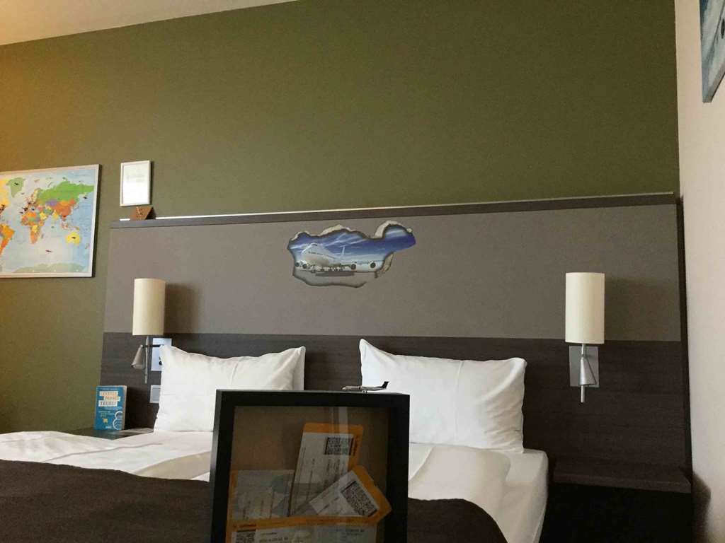 Mercure Airport Hotel Berlin Tegel Номер фото