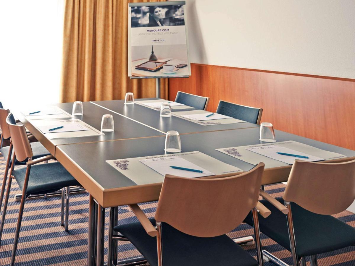 Mercure Airport Hotel Berlin Tegel Екстер'єр фото